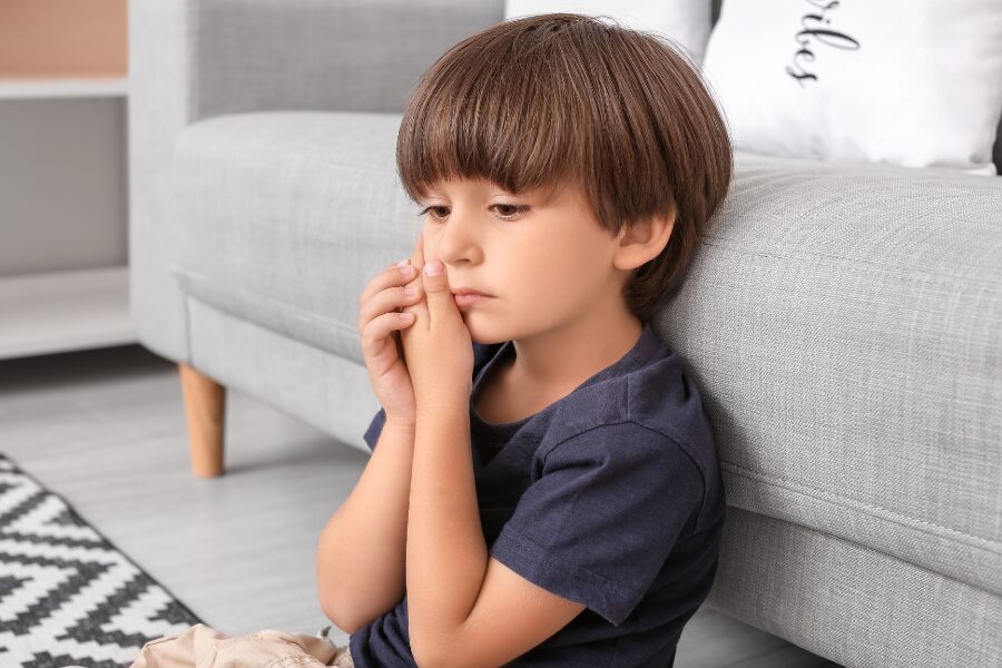 kid with a canker sore